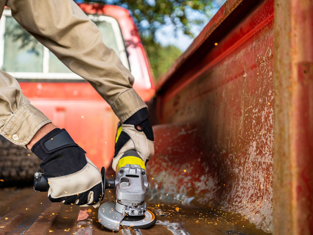 18V ONE+ 4-1/2" Angle Grinder Image 8